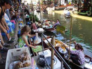 Yummy!!! More mango sticky rice, please?!