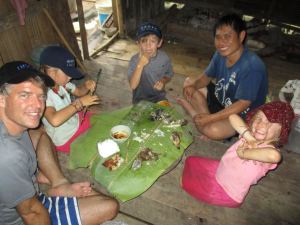 A fresh and delicious lunch, jungle style, at Kai's hut on the rice fields