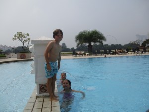 Great fun in a great pool. So long Singapore!