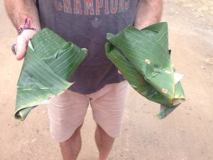 The jungle equivalent of food containers: banana tree leafs!
